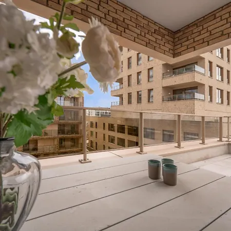 Apartmán Stunning With Large Sunny Terrace
