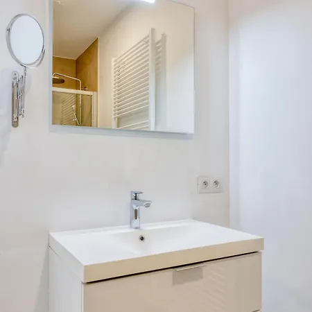 Stunning With Large Sunny Terrace Apartmán Ostende